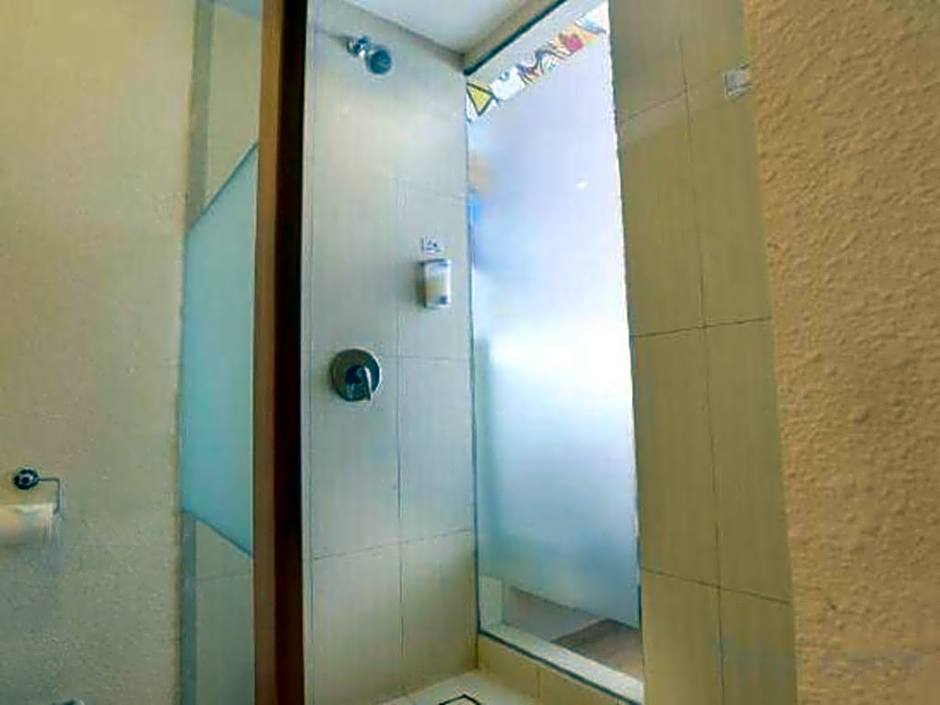 Nite And Day Batam Jodoh Square