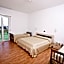 Hotel Holiday Park
