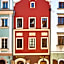 Hotel 100