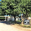 Hunters Lodge Motel