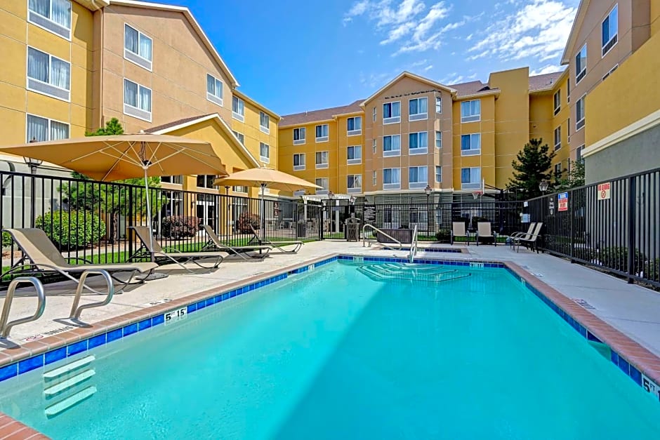 Homewood Suites By Hilton Albuquerque Airport