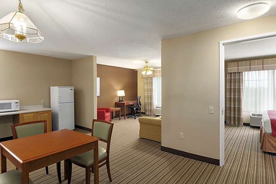 Country Inn & Suites by Radisson, Bel Air/Aberdeen, MD