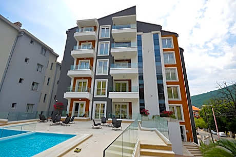 Chill and Go Aparthotel