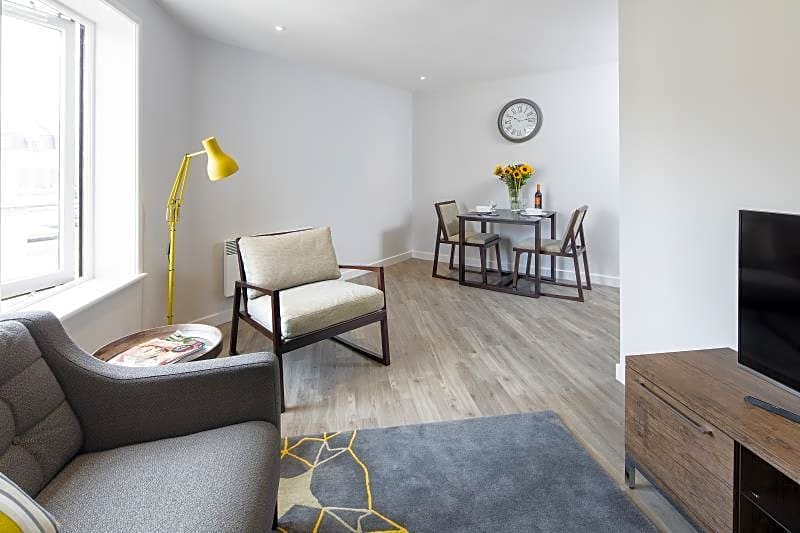 SACO Bath - St James Parade