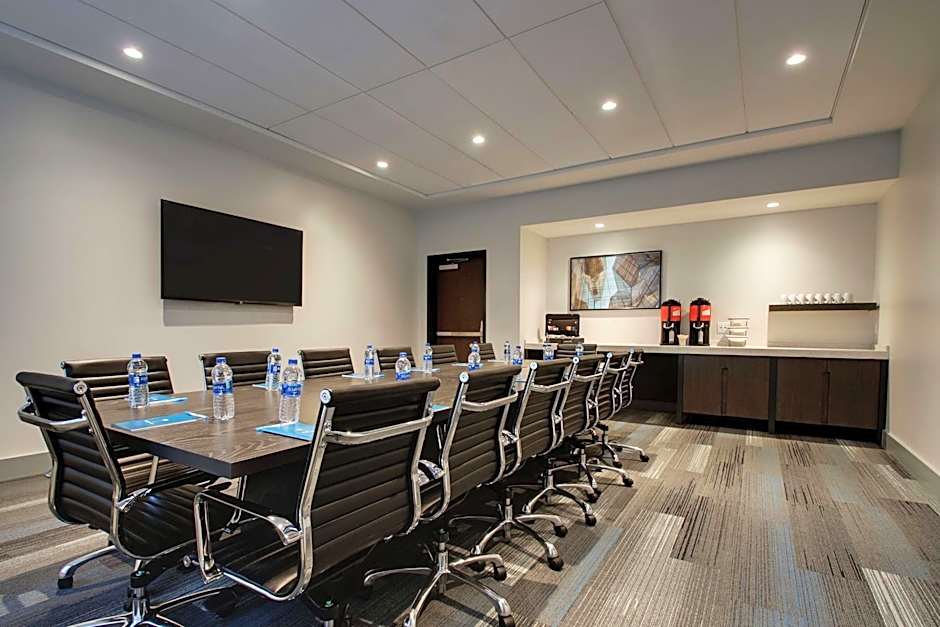 Hyatt House Oak Brook