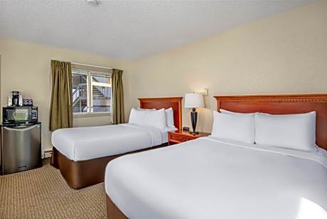 Double Room with Two Double Beds - Non-Smoking