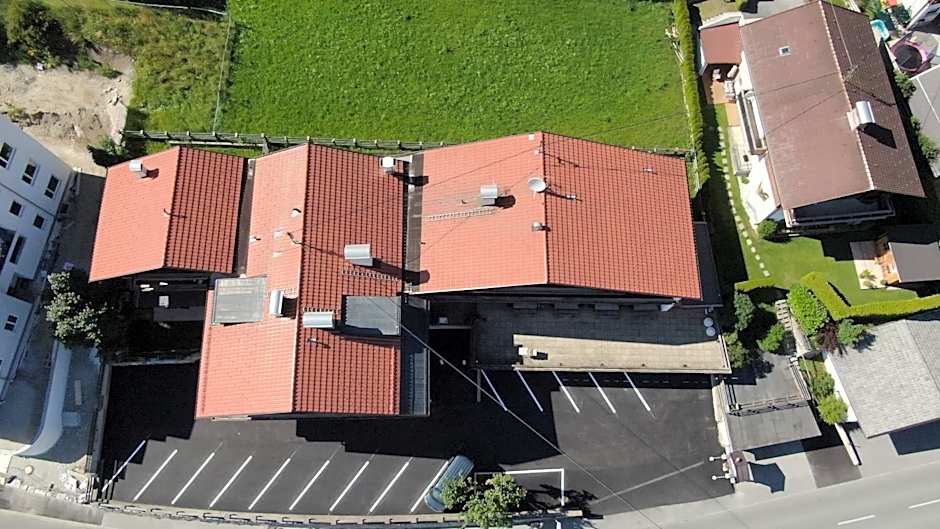 Alpen Gasthof Apartments Hohe Burg