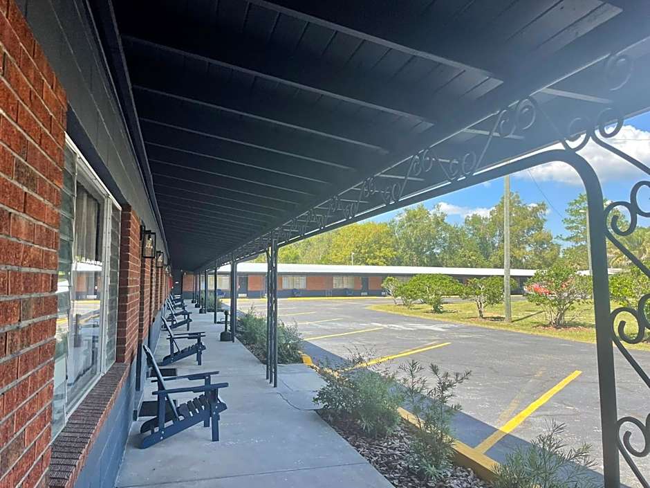 BlueGem Motel