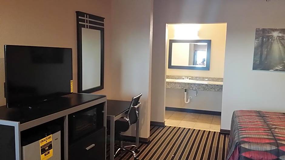 Texan Inn and Suites Tilden