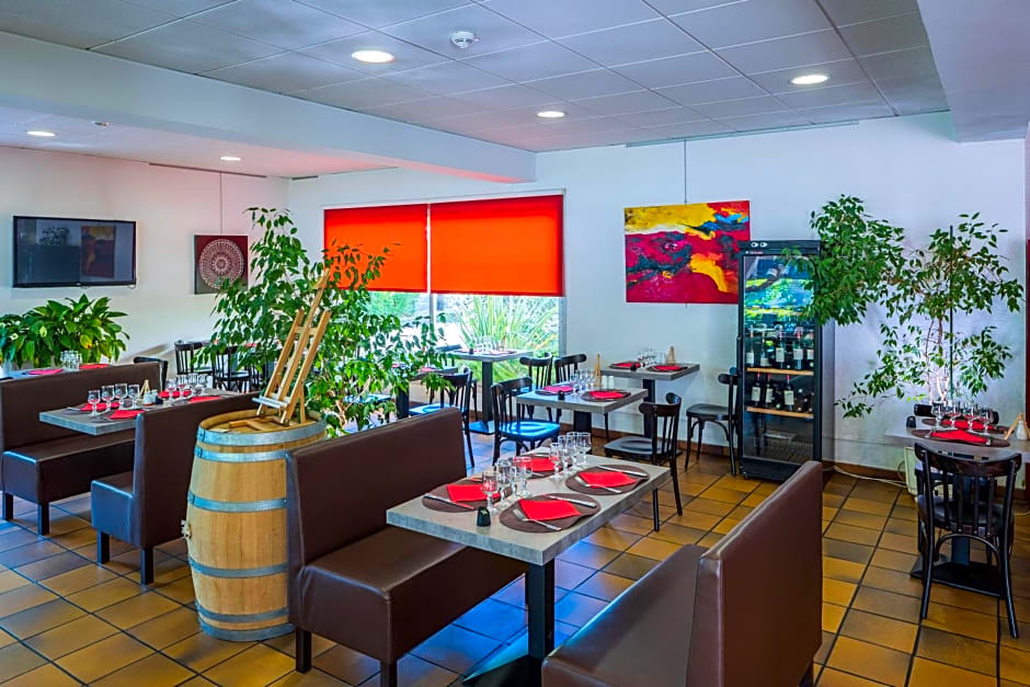 Logis Hotel Noemys Brive - Restaurant Le Teinchurier