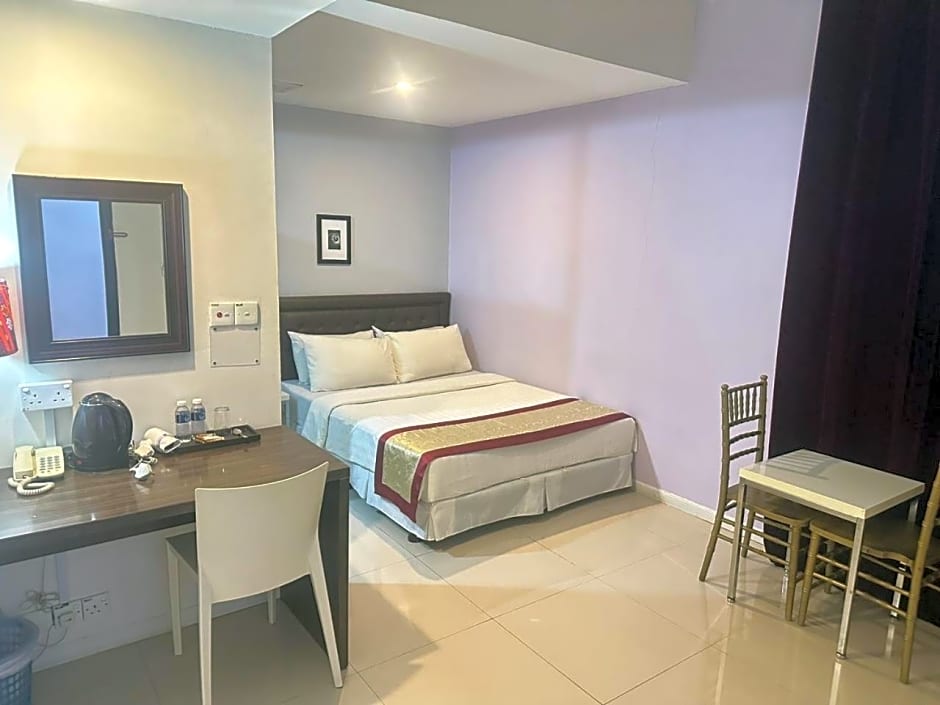 KINGSMAN BOUTIQUE HOTEL