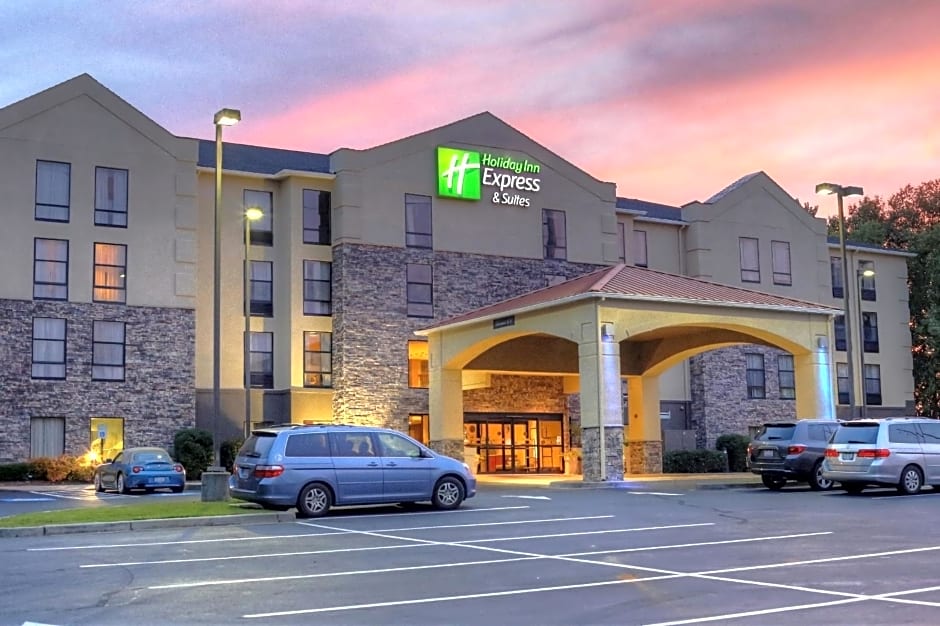 Holiday Inn Express Hotel & Suites Blythewood, an IHG Hotel