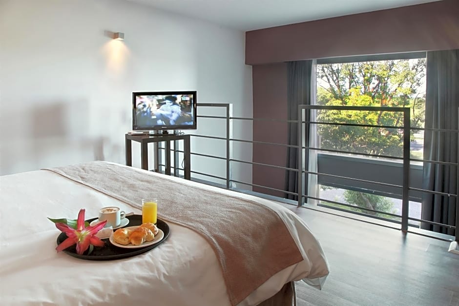 Dazzler by Wyndham Campana