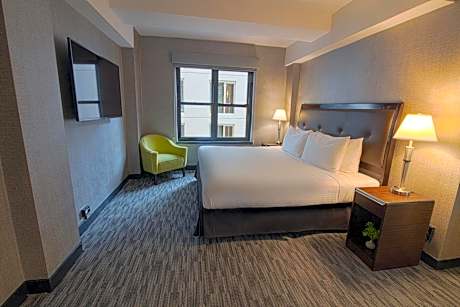 Accessible Queen Guest Room