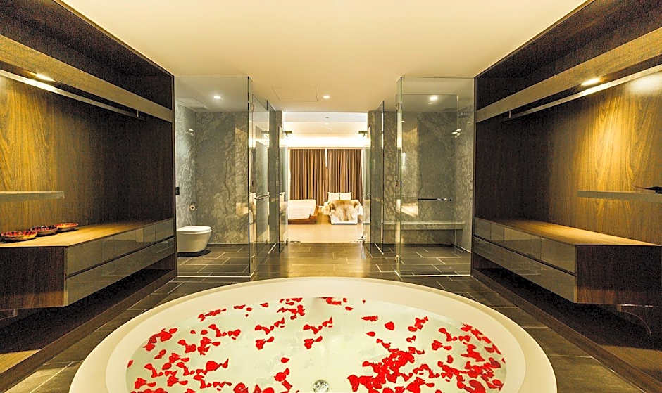 Saint Simeon Beach Residence