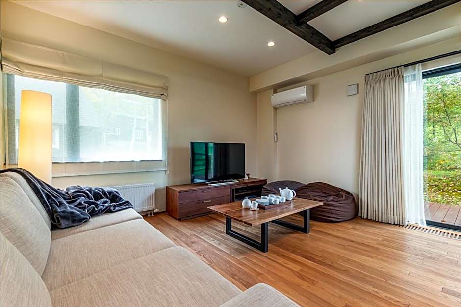 Tahoe Lodge by H2 Life