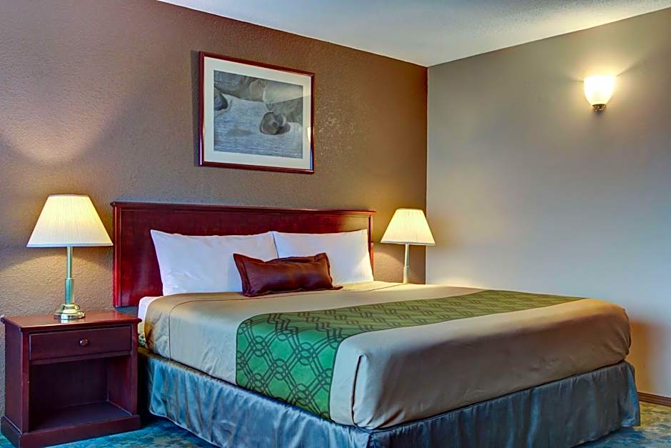 Knights Inn - Kamloops BC