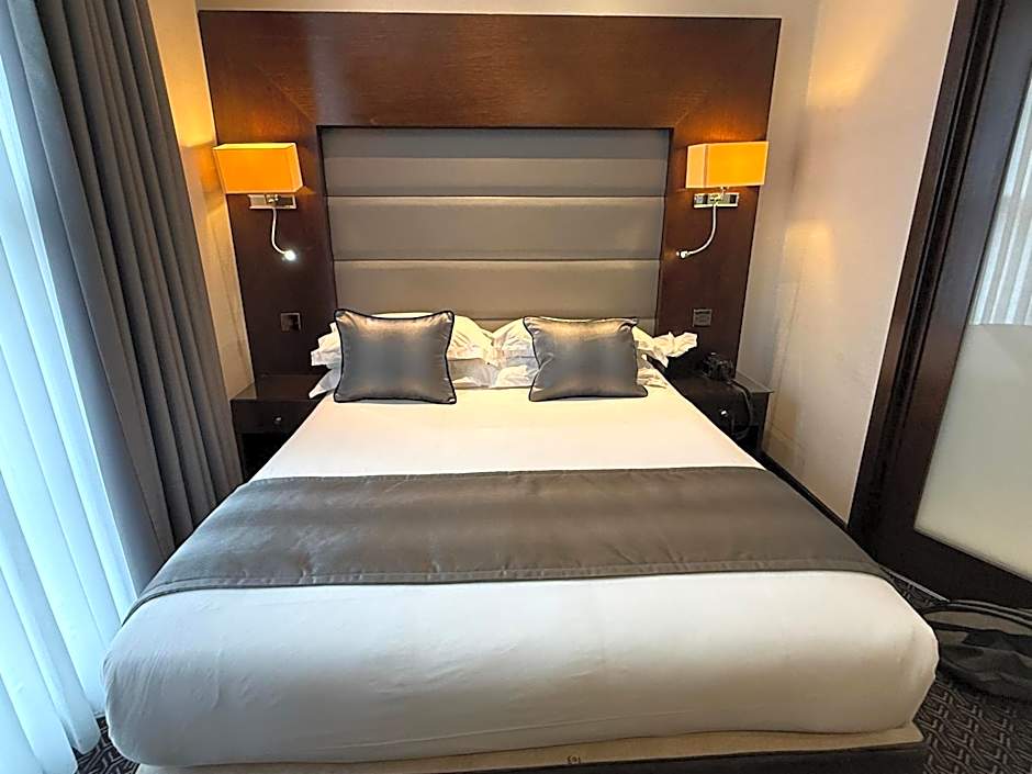 Park Avenue Baker Street