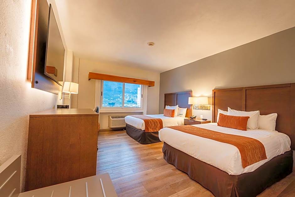 Comfort Inn Monterrey Valle