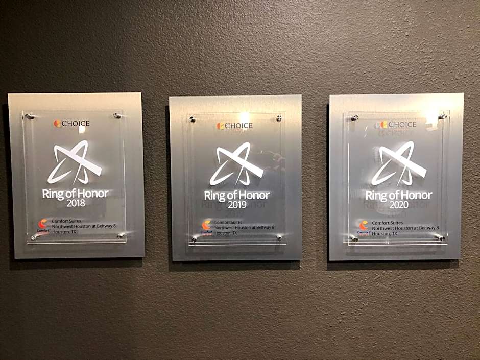 Comfort Suites Near Sam Houston Race Park