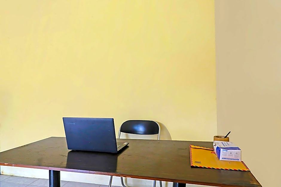 Homestay Black Pink Merah Jambu