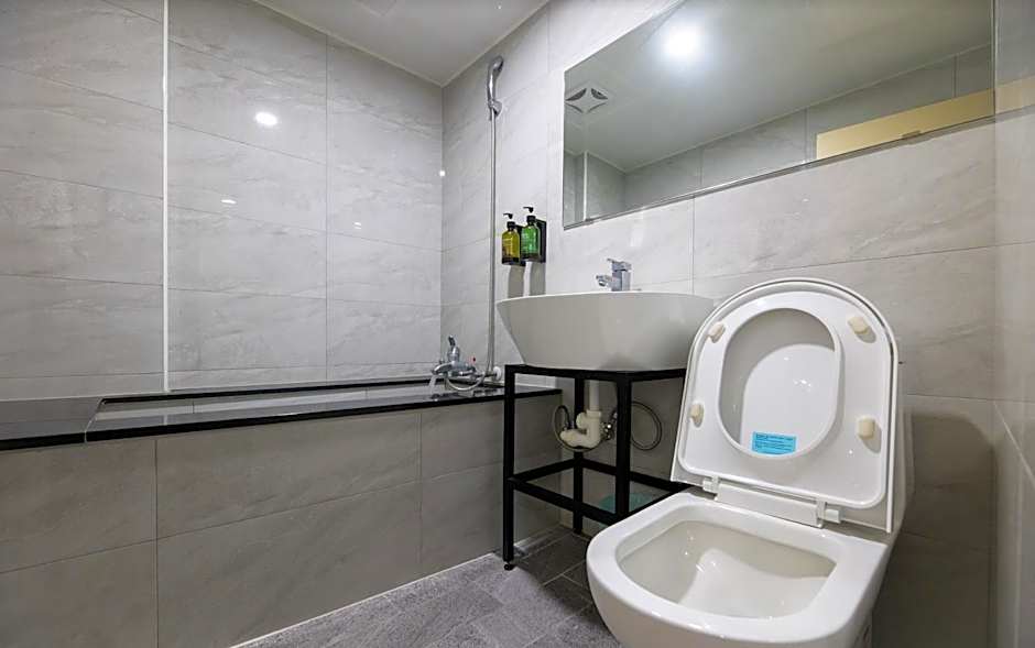 King Hot Spring Hotel