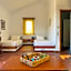 Hotel Delfinia