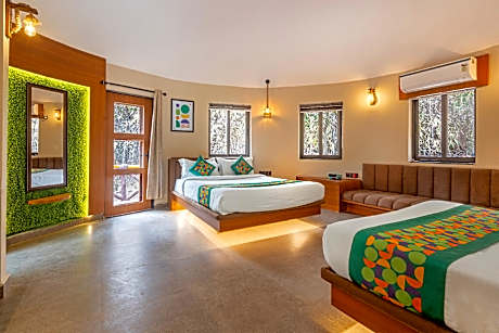 Treebo Premium Mowgli's Den Pench Tiger Reserve