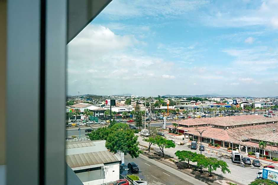 Holiday Inn Guayaquil Airport By IHG