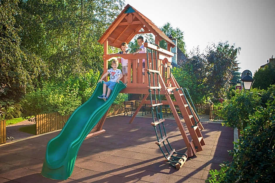 Dwór Bogucin Hotel&Restauracja