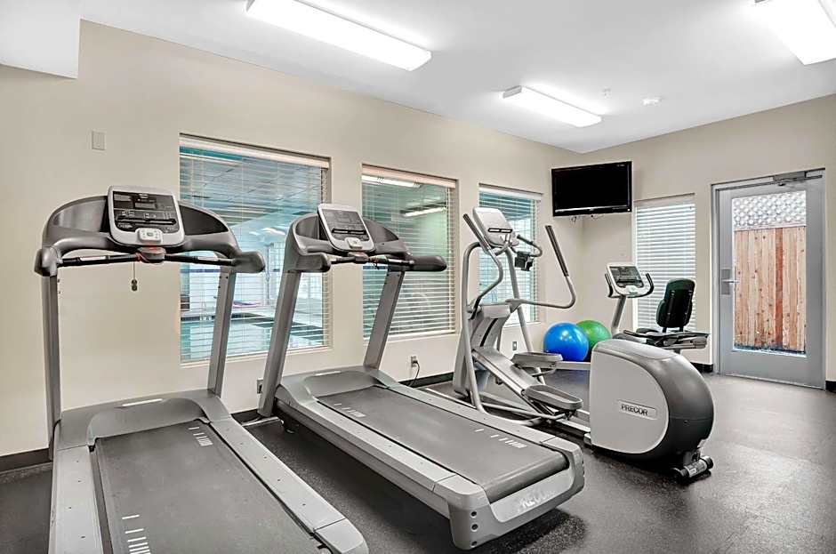 Executive Residency by Best Western Navigator Inn & Suites 