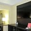 Quality Inn & Suites Benton Harbor - St. Joseph