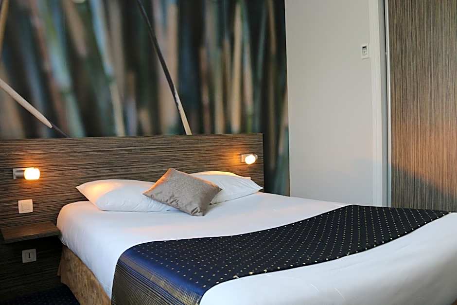 Inter-Hotel Dau-Ly