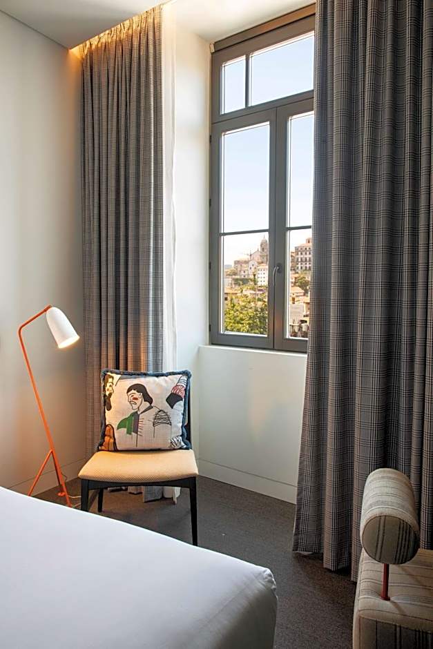 Se Catedral Hotel Porto, Tapestry Collection by Hilton