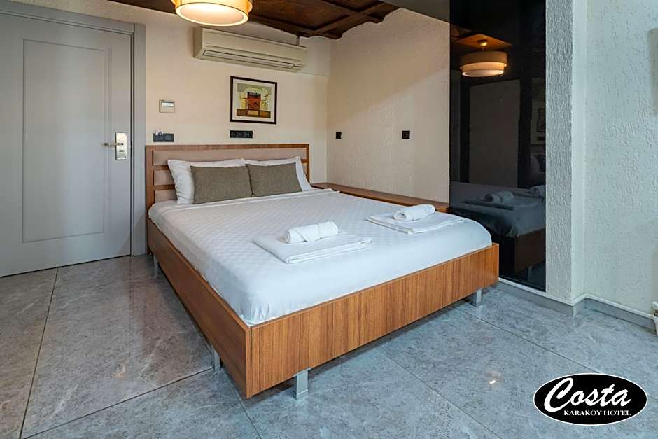 Costa Karakoy Hotel