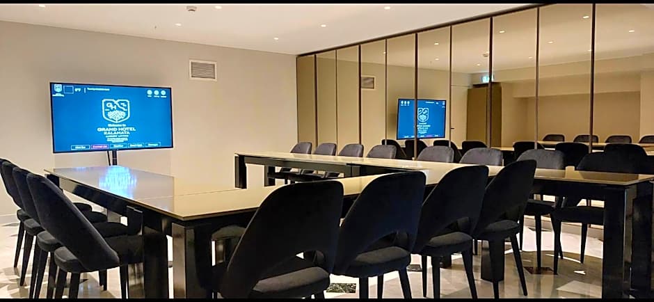 Grand Hotel Kalamata