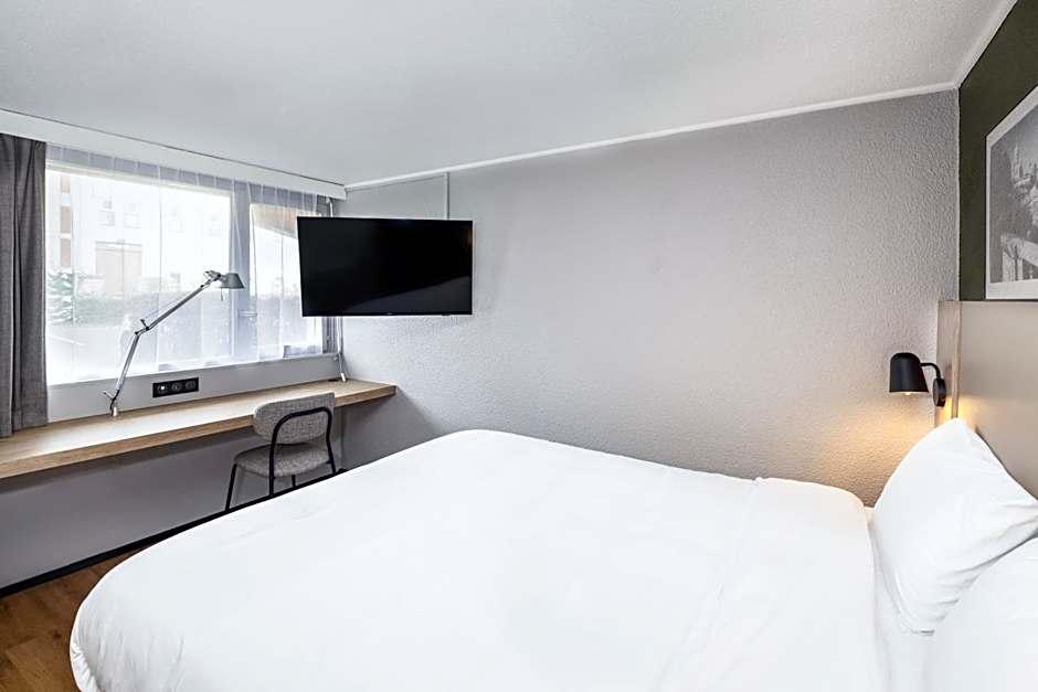 Campanile Cergy Saint Christophe Osny Hotel