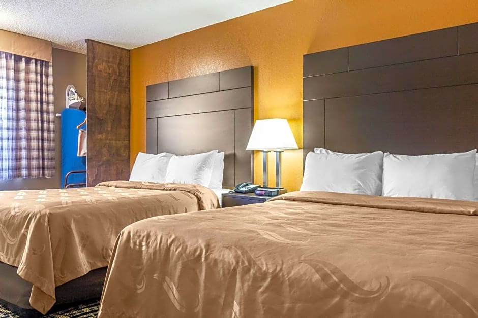 Quality Inn Lamar