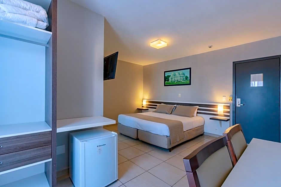 Bristol Portal do Iguacu Curitiba Aeroporto