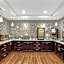 La Quinta Inn & Suites by Wyndham Norwich-Plainfield-Casino