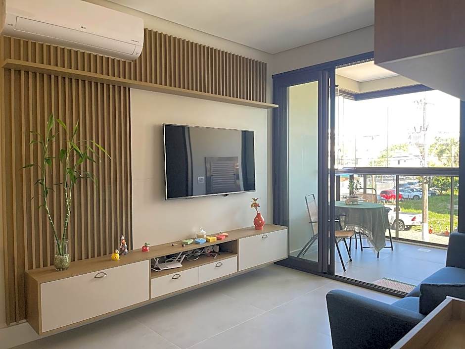 Lindo Apartamento! 100m da Praia Grande! EC01I