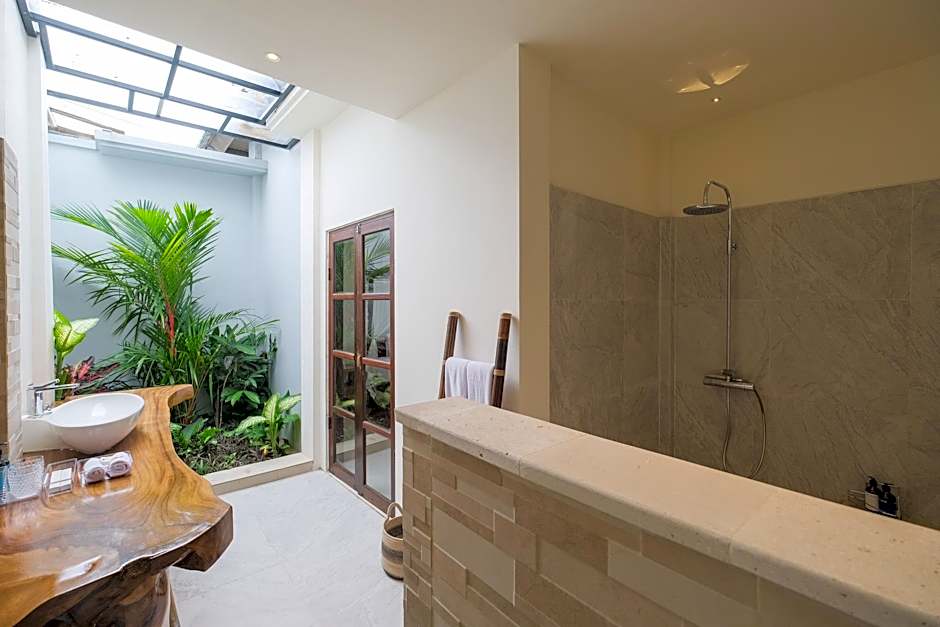 The Lavana Villa Puri Hawila Jimbaran (5 Bedroom Villa)