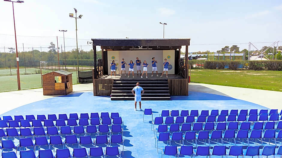 Club del Sole Spina Family Collection