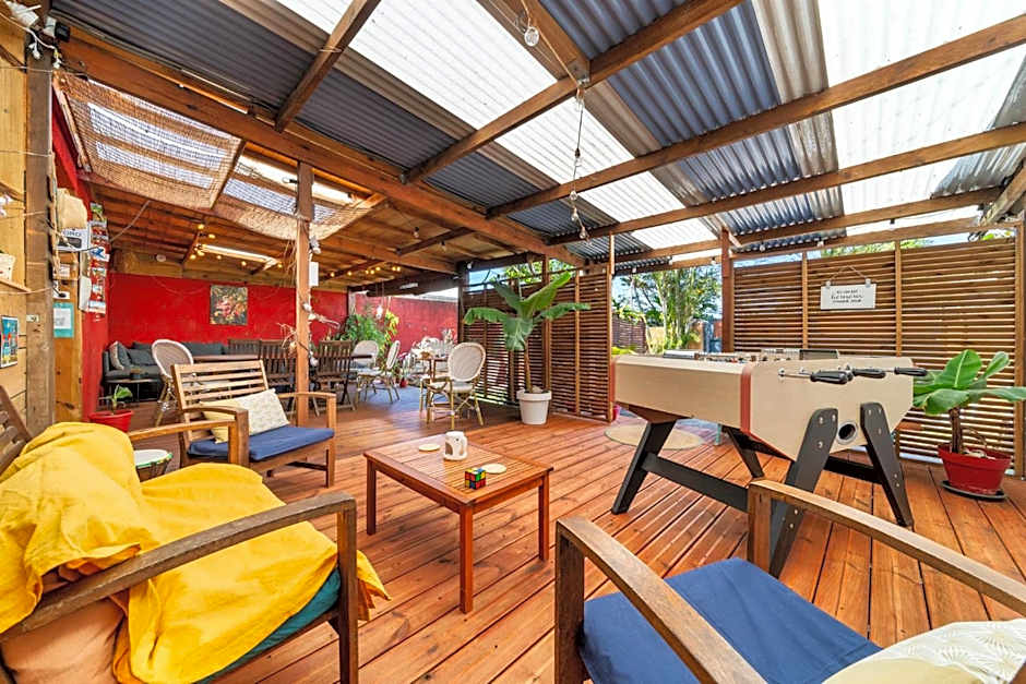 Les Baroudeurs Hostel