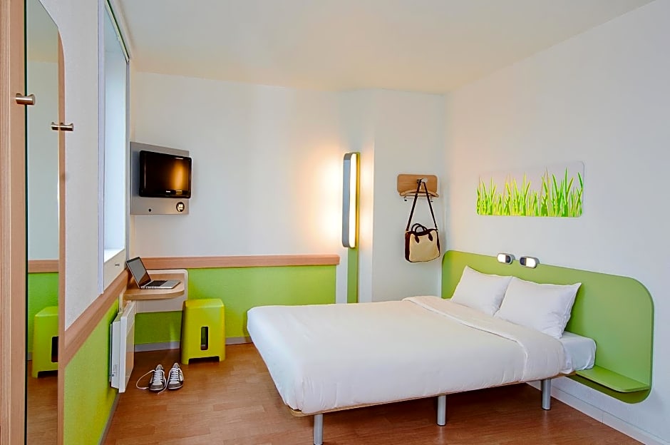 ibis budget Valenciennes Petite-Forêt