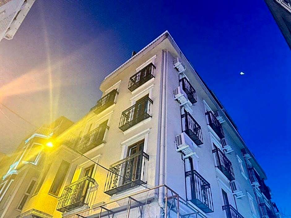 Santa Rio Taxim Hotel