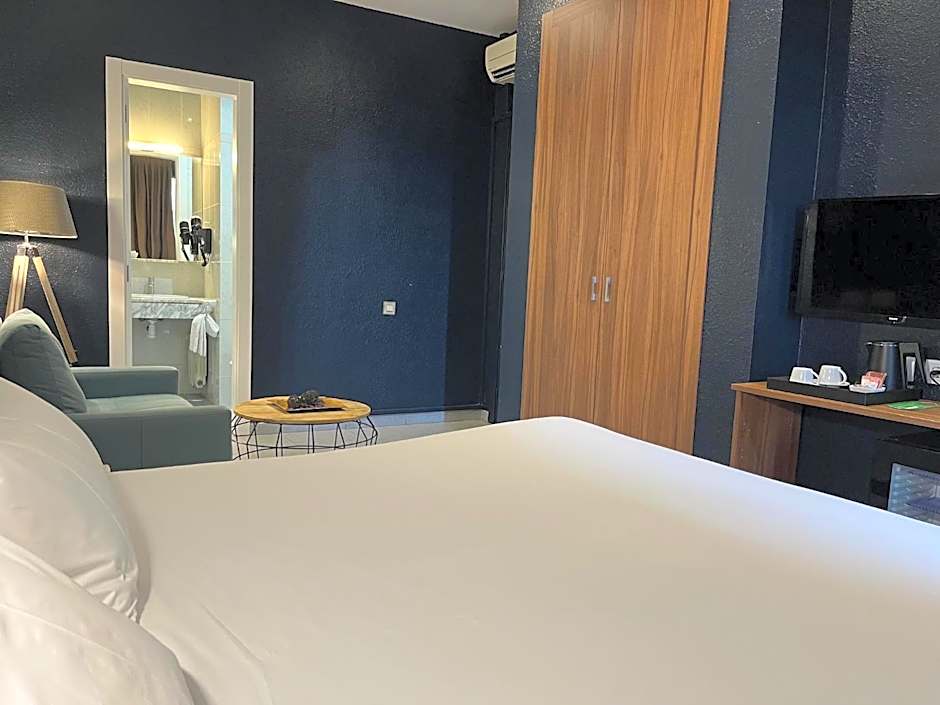 Aneto Hotel