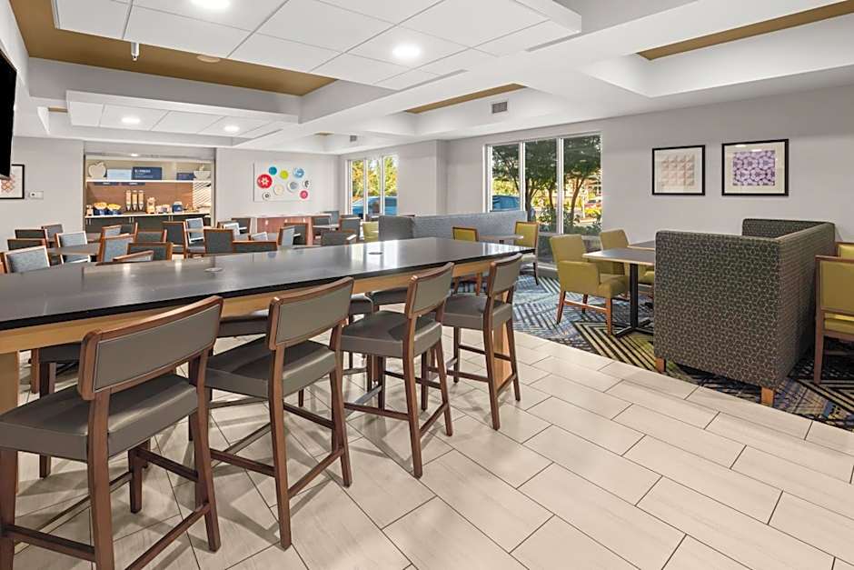 Holiday Inn Express Sumner By IHG