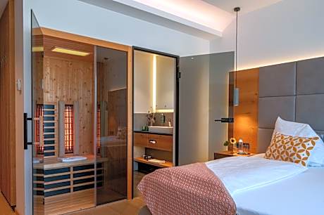 Patrix Hotel, Restaurant, Bar