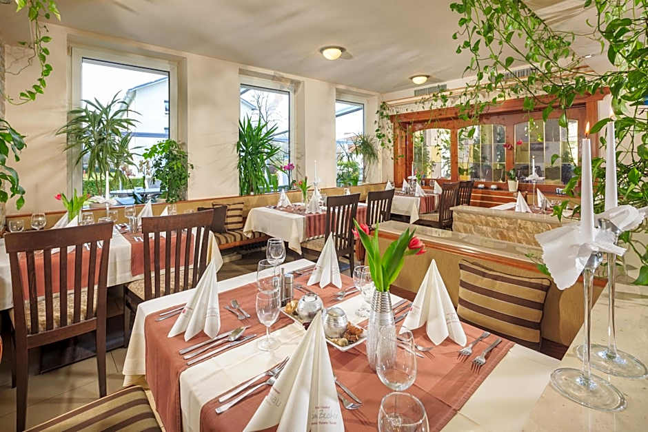 Hotel Gasthaus zum Zecher